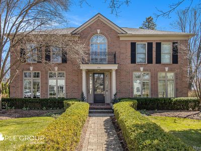 330 Chesterfield Ave, Birmingham, MI, 48009