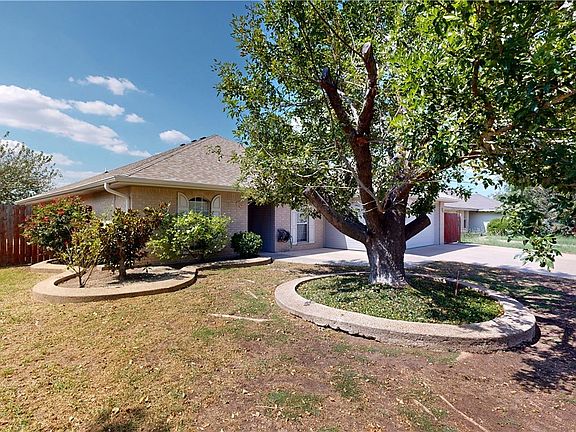 3rd image of 4409 Blueduck Dr