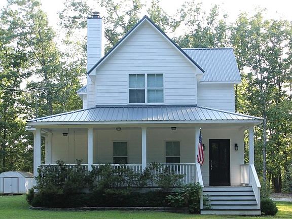 2nd image of 324 Shady Hollow Ln