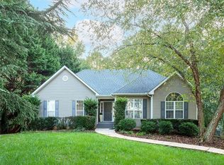 4150 Longmont Dr, Cumming, GA 30028