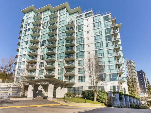 2733 Chandlery Pl #907, Vancouver, BC V5S 4V3