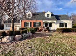 777 25th Avenue Ct, Moline, IL 61265