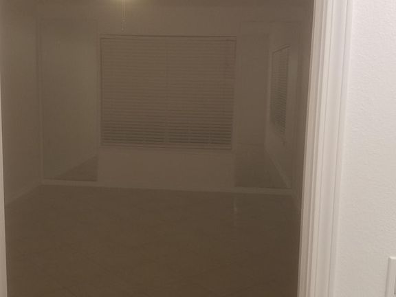 5th image of 219 Wildflower Ln