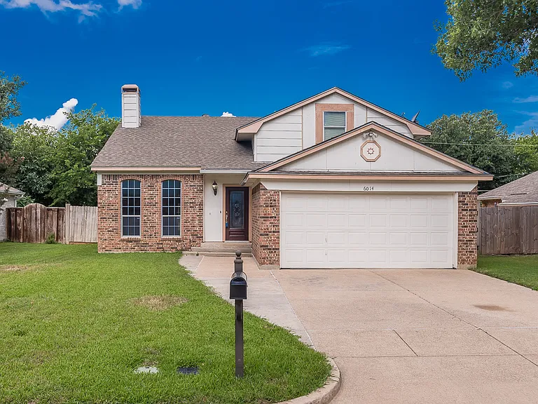 6014 Parkmeadow Dr — Photo 1