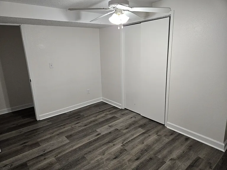 3802 Gnarl Tree Ln — Photo 33