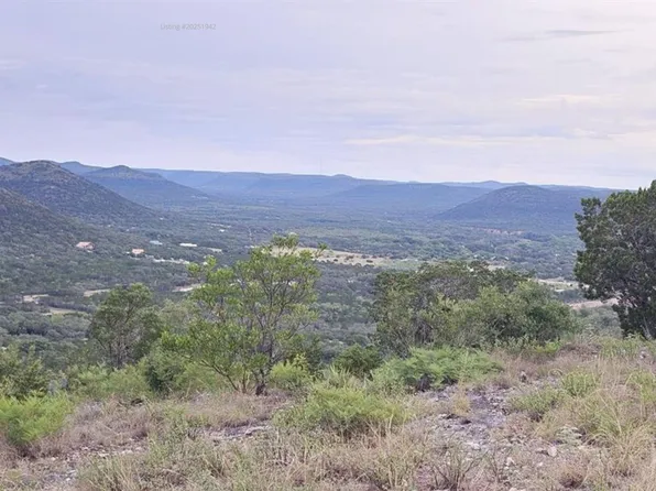 C6935 Valley Vista Dr, Concan, TX 78838