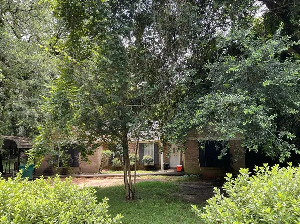 224 Blackjack Dr, Saraland, AL 36571