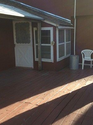 Entry, wood decking