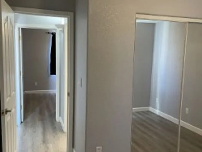 3164 Leawood Dr — Photo 12