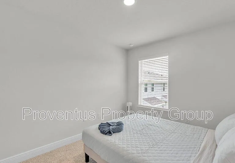 5724 Sandy Walk St — Photo 15