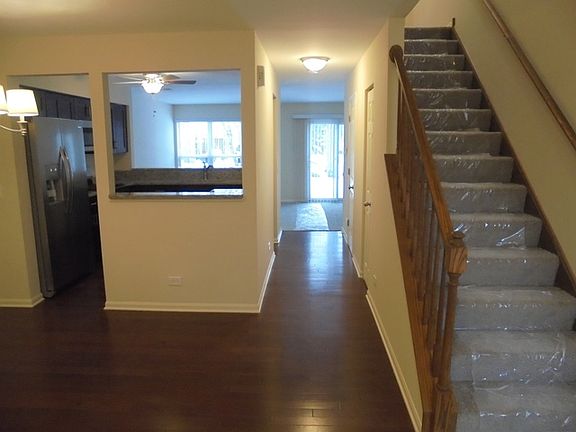 5th image of 1070 Woodhill Ct