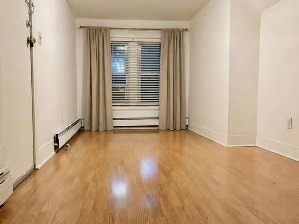 66-68 Danforth Ave #3