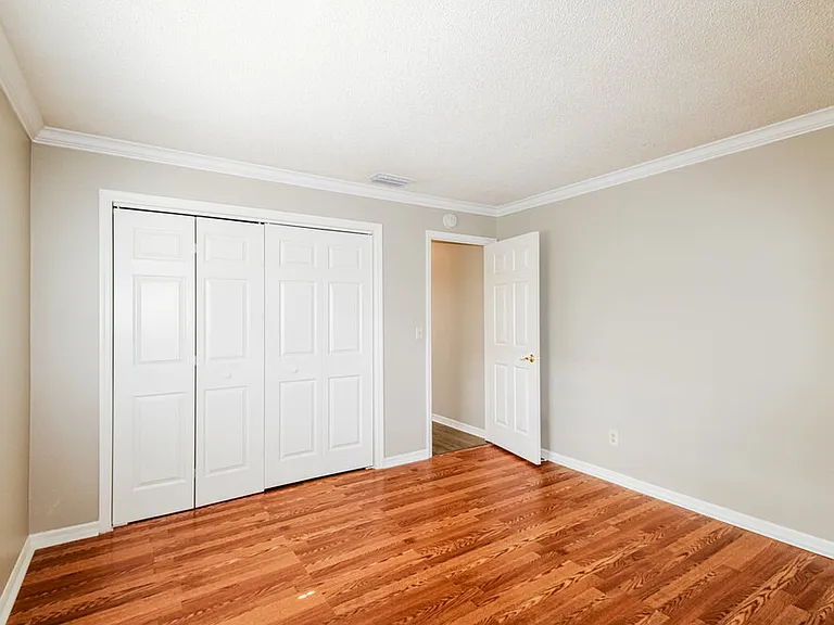9132 Hawkins Ct — Photo 13