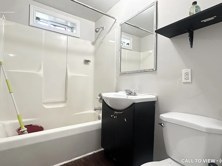604 Cheapside St #7 — Photo 6