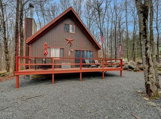 140 Woodhill Ln, Lake Ariel, PA 18436