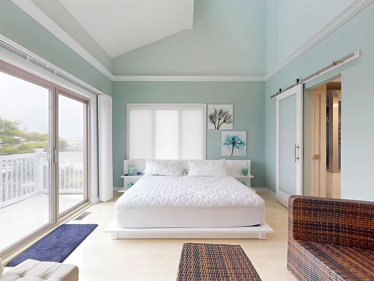 701 Bayshore Ave #701 — Photo 31