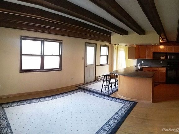 04-Living Room 2