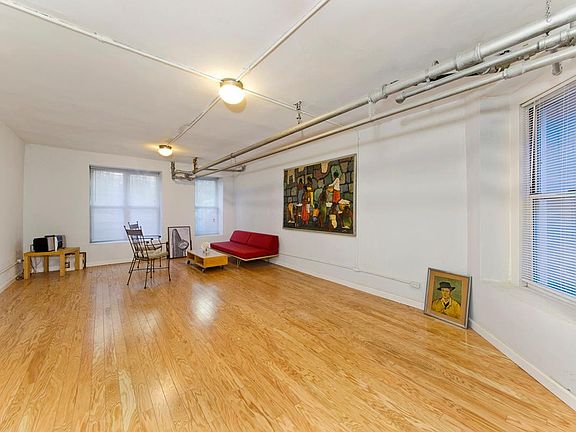 5th image of 324 E 50th St APT 1D