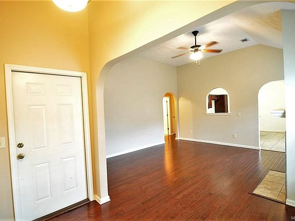 2nd image of 1822 Cotton Blossom Way