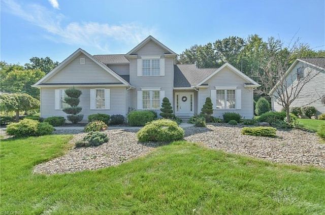1st image of 649 Bricker Farms Ln