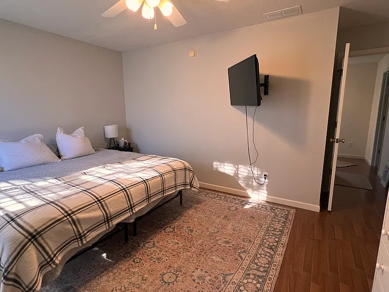3590 S Oaklawn Cir — Photo 32