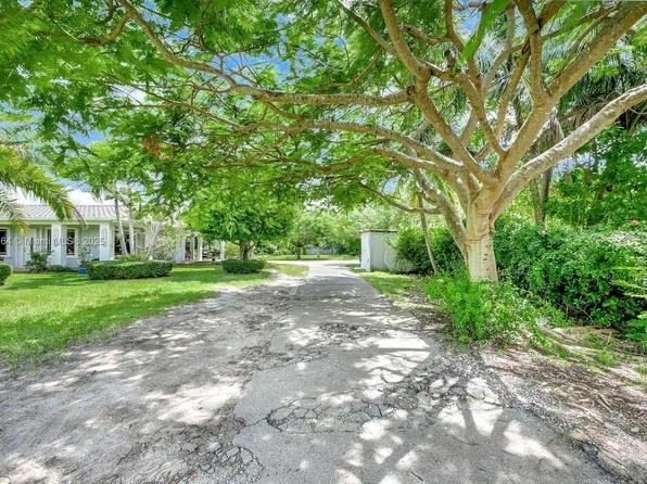 9340 SW 174th St, Palmetto Bay, FL 33157