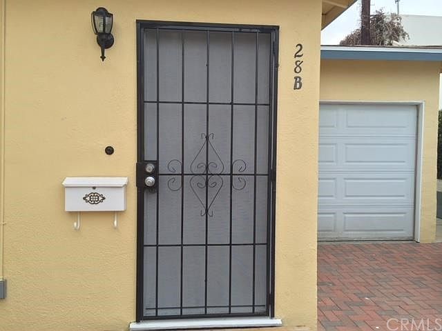 1st image of 28 N Hidalgo Ave