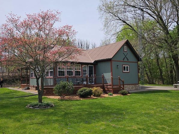 111 Railroad St, Mapleton Depot, PA 17052