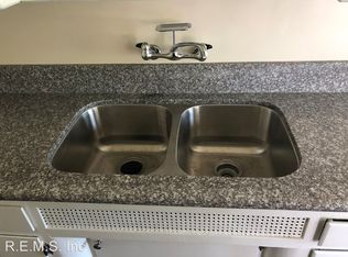 938 S Oak St APT 2, Inglewood, CA 90301