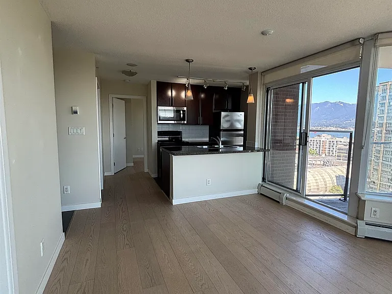 688 Abbott St #2208 — Photo 23