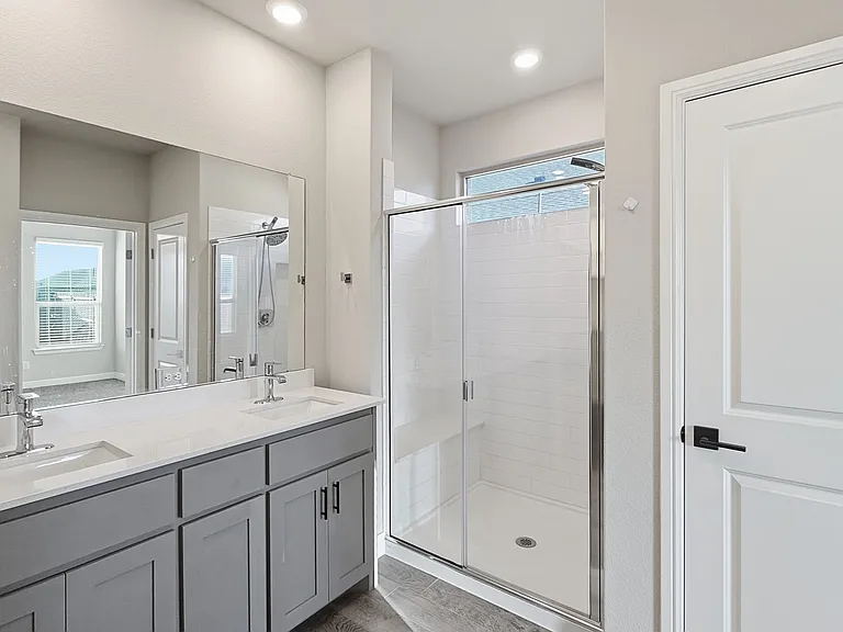 14525 Delphinus Dr — Photo 17