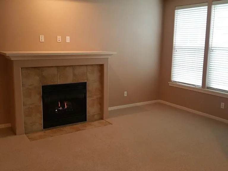 799 NE 73rd Ave — Photo 3
