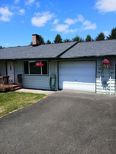 2006 Cherry Ln Photo 1