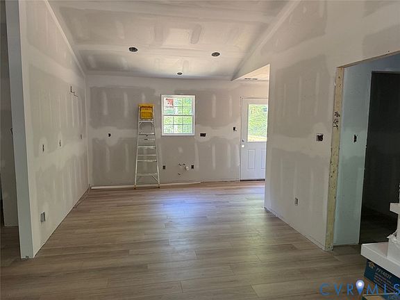 4th image of 26571 Slash Pine Cir