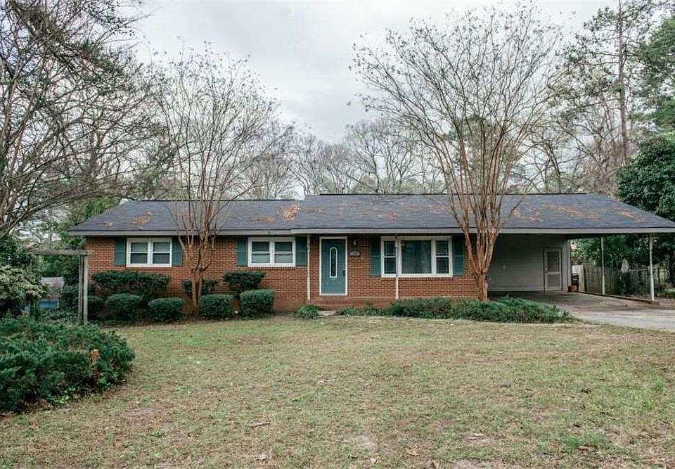 1st image of 104 Shelia Dr