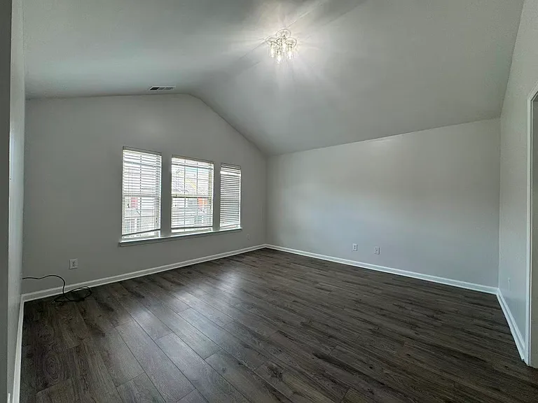 3919 Snipes Ct — Photo 10