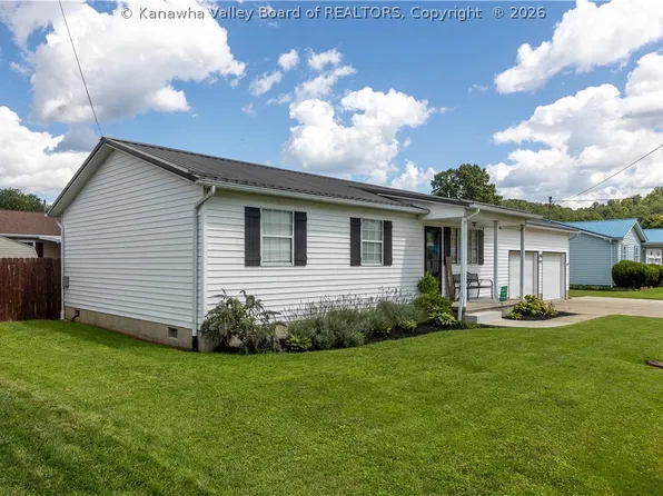 6094 Rocky Step Rd, Winfield, WV 25213