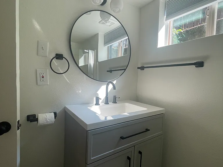 1520 N Union Ave #4 — Photo 5