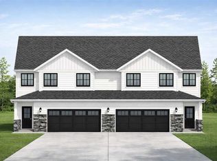 1322 Isabelle Ln, North Liberty, IA 52317