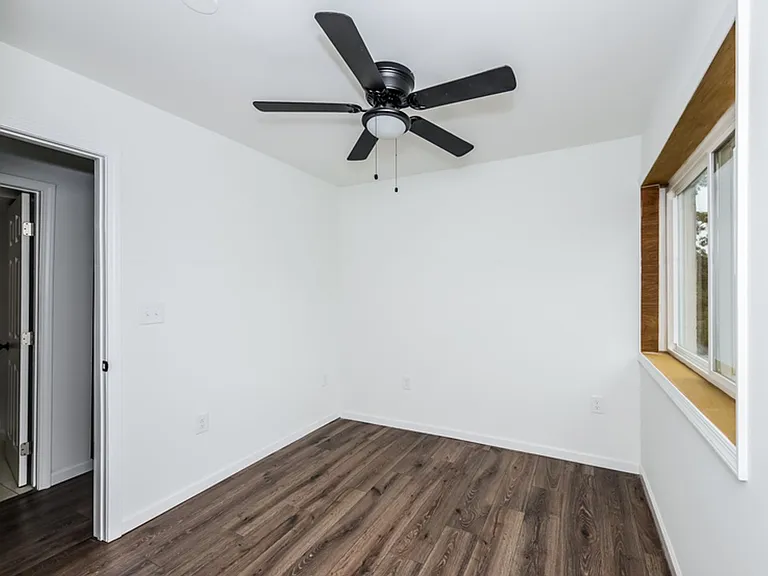 4016 Livingston Rd SE — Photo 31