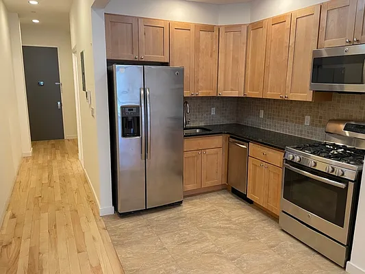 Rented by Oxford Property Group | media 9