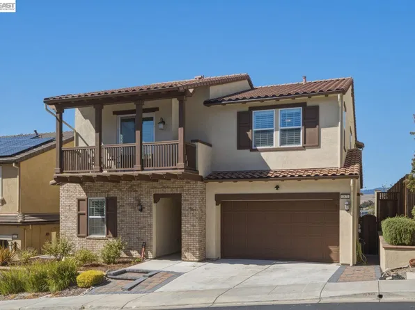 3871 Highpointe Ct, Dublin, CA 94568