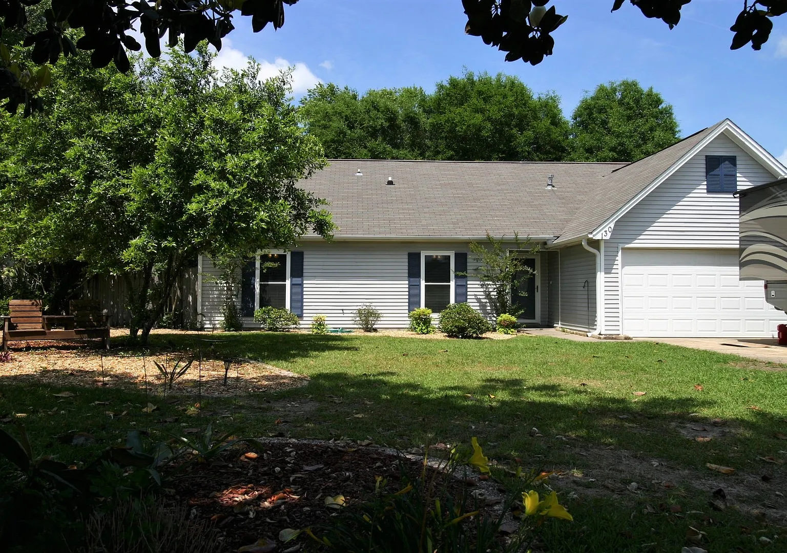 5 Bedroom South Crestview Rental — Photo 1