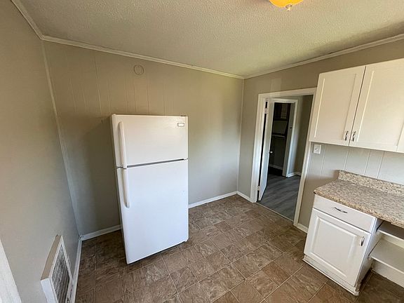 5th image of 508 Buckley St