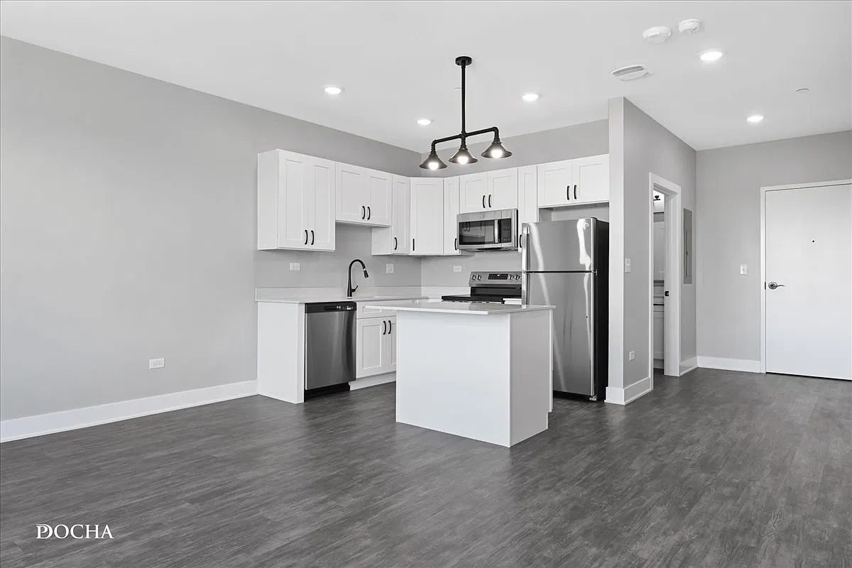 Studio, 475 sqft, $1,675 — Photo 4