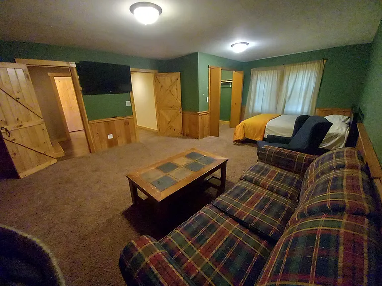 23666 Kingdom Dr — Photo 5