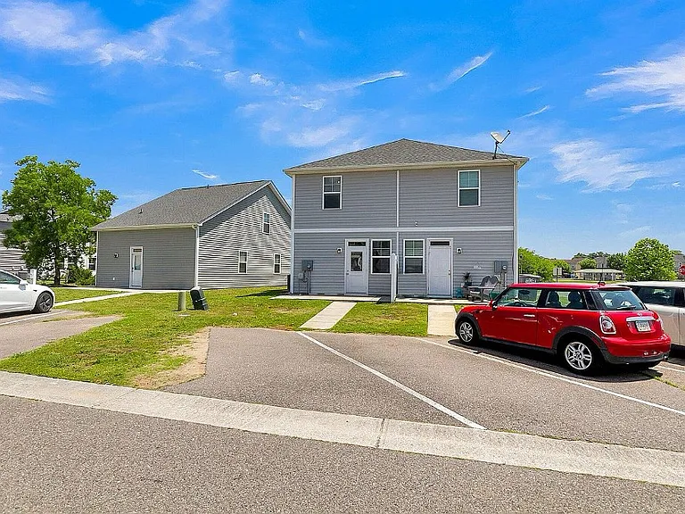 3935 Four Poles Park Dr — Photo 16