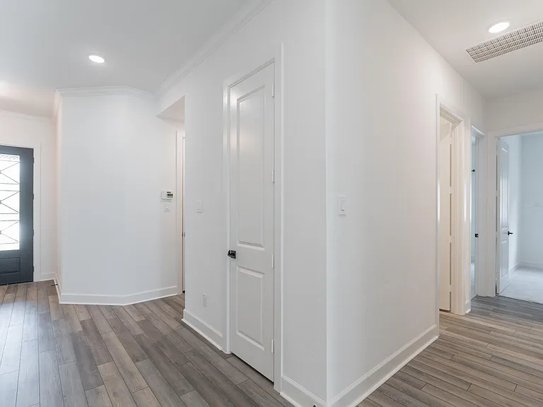 972 Terlingua Creek Dr — Photo 4
