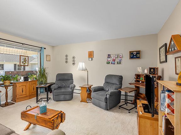 5th image of 3347 Division Ave SW #3347