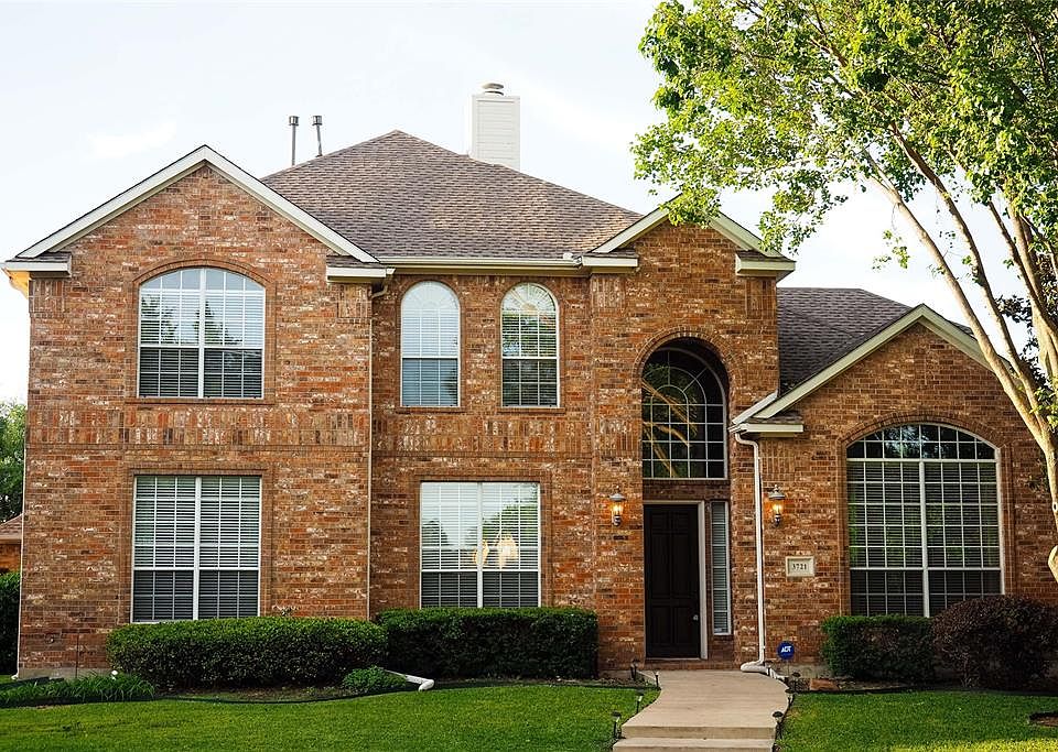 1st image of 3721 Waddell Dr